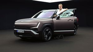 Hyundai Tucson oficiálně: Novinka z Nošovic je větší, honosnější a spoléhá na Google