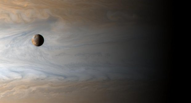 Záhada odhalena? Proč na měsíci Io fouká, když nemá atmosféru?