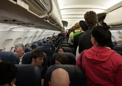 Jak nastupovat do letadla rychle a bez tlačenic. Řešení existuje 18 let, aerolinky ho nepoužívají Jak nastupovat do letadla rychle a bez tlačenic. Řešení existuje 18 let, aerolinky ho nepoužívají