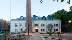 Jak se bydlí v bývalé továrně na margarín? Helsinky vdechly chátrající budově nový život