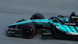 Jeden z nejtěžších pátků v sezóně, zní z Mercedesu Jeden z nejtěžších pátků v sezóně, zní z Mercedesu