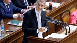 „Jenom lžete! Všechno je skandál.“ Babiš se čílil kvůli nedůvěře, Kupka mu vytkl zbabělost „Jenom lžete! Všechno je skandál.“ Babiš se čílil kvůli nedůvěře, Kupka mu vytkl zbabělost