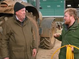 Jeremy Clarkson láká na novou sérii svého farmaření, rozhodně se opět pobavíme