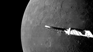 K Merkuru se blíží BepiColombo. Už brzy se stane jeho teprve druhou umělou oběžnicí v historii. Manévr trval osm let K Merkuru se blíží BepiColombo. Už brzy se stane jeho teprve druhou umělou oběžnicí v historii. Manévr trval osm let