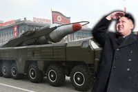 Japonsko hrozí Kimovi: Balistickou raketu KLDR sestřelíme
