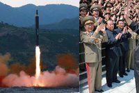KLDR se chlubí odpálením rakety: Kim na ni dohlížel, Japonsko zuří