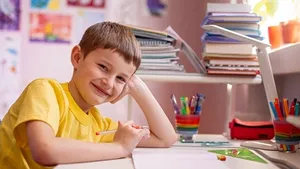 Konec nepořádku v dětském pokoji: 30 tipů na DIY organizéry a nástěnky nejen pro školáky Konec nepořádku v dětském pokoji: 30 tipů na DIY organizéry a nástěnky nejen pro školáky