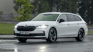 Konec Superbu, jak ho známe? Škoda zvažuje sloučení svých dvou klíčových bestsellerů