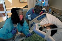 Průšvih s mutací delta na Floridě: Pacienti na chodbách a znatelně mladší hospitalizovaní