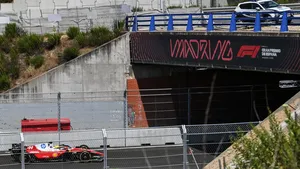 Krádež kabelů narušila přípravy na premiéru F1 v Madridu. Případ řeší policie Krádež kabelů narušila přípravy na premiéru F1 v Madridu. Případ řeší policie