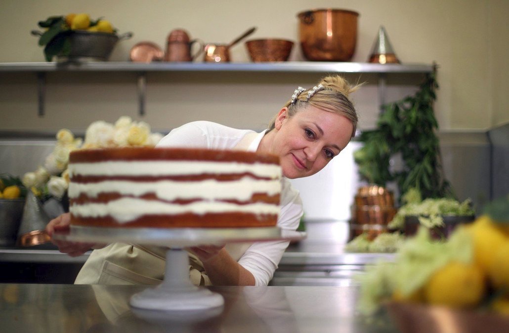 Svatební dort Harryho a Meghan tvořila pekařka Claire Ptak