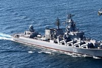 Ruská vlajková loď, kterou námořníci poslali „do pr*ele“, hoří! Zasáhly ji naše rakety, říkají Ukrajinci