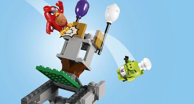Lego Angry Birds: Hrad krále Prasete? Perfektní spojení v jednom levelu