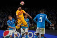 LM ONLINE: Barcelona ztratila v Neapoli vedení, Porto - Arsenal 0:0