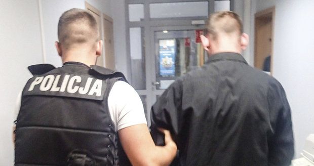 Polská zrůda má jméno Grzegorz K.: Pedofil znásilňoval i v Česku, policii unikal 9 let (ilustrační foto)