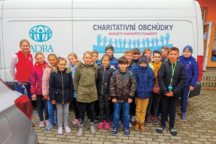 Lubiňáčci jsou školní děti, které pomáhají českým menšinám v Chorvatsku i na Ukrajině