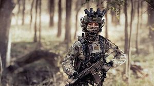 Lvice konečně pořádně zařvala. Velkolepý americký patriotismus hraje zásadní roli v třetí řadě Lioness
