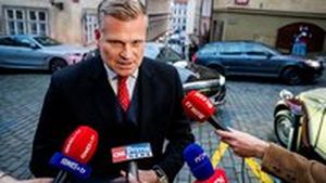 Macinka zásadně nesouhlasí s Klausem. Pomohl by Turek na kandidátce Motoristům? Macinka zásadně nesouhlasí s Klausem. Pomohl by Turek na kandidátce Motoristům?