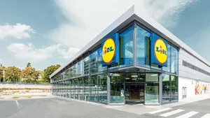 Majitel Lidlu rozšiřuje byznys. Tentokrát chce konkurovat Amazonu, Googlu a Microsoftu Majitel Lidlu rozšiřuje byznys. Tentokrát chce konkurovat Amazonu, Googlu a Microsoftu