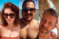 Politici na dovolené: Maláčová na pláži, politici do půl těla a Pekarová na kole