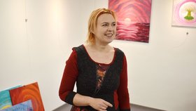 Malířku z Blanenska připravila rakovina o dva prsty: Nikdy se nevzdávám, tvrdí statečná Marie