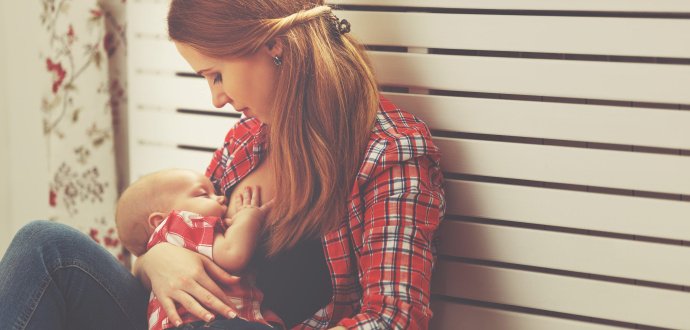 Boříme mýty o kojení: 8 nepravd, které maminky nejčastěji slýchají