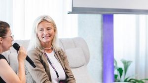 Manažerka ORLEN: Na benzínku už zákazníci nejezdí, na „orlenku“ ano. Čerpací stanice se mění Manažerka ORLEN: Na benzínku už zákazníci nejezdí, na „orlenku“ ano. Čerpací stanice se mění