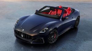 Maserati GranCabrio je krásný spyder s brilantním šestiválcem. Léto už se blíží, můžete objednávat