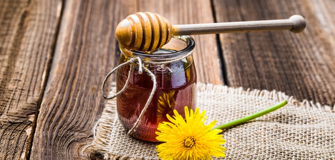 Vitamíny z přírody: pampeliškový a sedmikráskový med