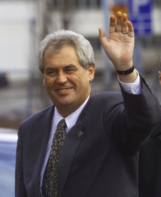 1999: &#34; Vždy jsem věřil v inteligenci občanů. V tom jsem byl vždycky optimista.&#34;  Snímek: Miloš Zeman v Heslinkách