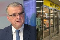 Kalouska obtěžují zavřené supermarkety. Lidi to nedrásá, oponuje lidovec