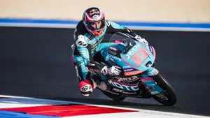Moto3: Quiles v úplném závěru překonal Almansu a raduje se tak z výhry v Misanu Moto3: Quiles v úplném závěru překonal Almansu a raduje se tak z výhry v Misanu