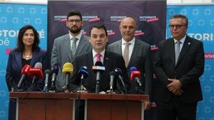 Motoristé chtějí seškrtat rozpočet o 20 miliard. Schillerová jim řekla, kolik je podle ní reálné