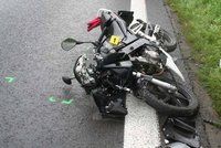 Tragická nehoda na Rychnovsku: Motorkář (†36) nepřežil střet s dodávkou