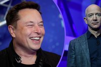 Šéf Amazonu přišel po drahém rozvodu o prvenství: Nejbohatším mužem světa je Elon Musk