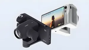 Na Kickstarter jde foťák s brutálním teleobjektivem. 50× zoom v ruce neudržíte, o kompozici se stará robotické rameno Na Kickstarter jde foťák s brutálním teleobjektivem. 50× zoom v ruce neudržíte, o kompozici se stará robotické rameno
