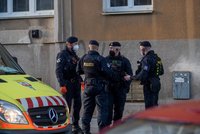 Napadení v pražské Libni: Útočníka hledala policie, schovával se v bytě