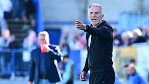 Naštvaný Skuhravý po postupu: Takhle se ligový fotbal hrát nedá. Nejvíc mě se*e, že... Naštvaný Skuhravý po postupu: Takhle se ligový fotbal hrát nedá. Nejvíc mě se*e, že...