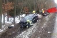 Tragická nehoda na Plzeňsku: Řidič nepřežil srážku dvou aut
