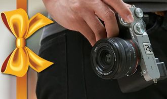 Nejlepší plnoformátové fotoaparáty pro aktivní fotografy. Bezzrcadlovky i se zrcadlem
