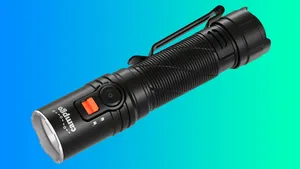 Nejsilnější alzácké baterky dosvítí přes 300 metrů. Mají šikovný design a USB-C Nejsilnější alzácké baterky dosvítí přes 300 metrů. Mají šikovný design a USB-C