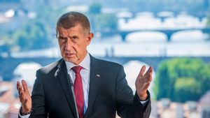 Není pravda, že na důchody nebude. Babiš ale musí vycouvat z jednoho slibu Není pravda, že na důchody nebude. Babiš ale musí vycouvat z jednoho slibu