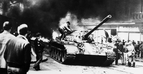 Srpen 1968: Úplný chronologický přehled invaze do Československa