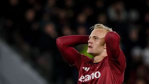 ONLINE: Baník - Sparta 0:0. Brunes zahodil velkou šanci, zkoumalo se možné vyloučení