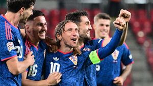 ONLINE: Česko - Chorvatsko 1:1. Je srovnáno! Hložkovu akci zakončil střelou k tyči Karabec ONLINE: Česko - Chorvatsko 1:1. Je srovnáno! Hložkovu akci zakončil střelou k tyči Karabec