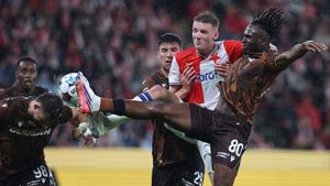 ONLINE: Slavia - Plzeň 1:1. Divoký závěr! Neuznaný gól Lawala a příležitost Adua ONLINE: Slavia - Plzeň 1:1. Divoký závěr! Neuznaný gól Lawala a příležitost Adua