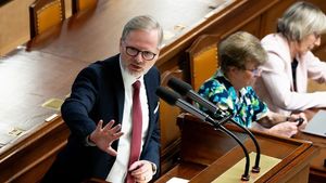 Opoziční cibulové latte proti Babišově svíčkové se šesti aneb Bizarní schůze sněmovny o nedůvěře vládě Opoziční cibulové latte proti Babišově svíčkové se šesti aneb Bizarní schůze sněmovny o nedůvěře vládě