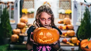 Originální dekorace z dýně a další velká inspirace na Halloween. Podívejte se na ty nejlepší nápady