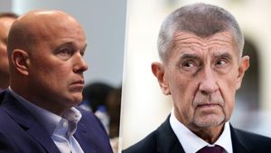 Ostrá kritika Česka od amerického velvyslance: „V obranných výdajích jste na chvostu NATO!“ Ostrá kritika Česka od amerického velvyslance: „V obranných výdajích jste na chvostu NATO!“