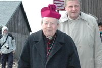 Zemřel biskup Karel Otčenášek, bylo mu 91 let
